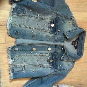 Denim jacket with stones !